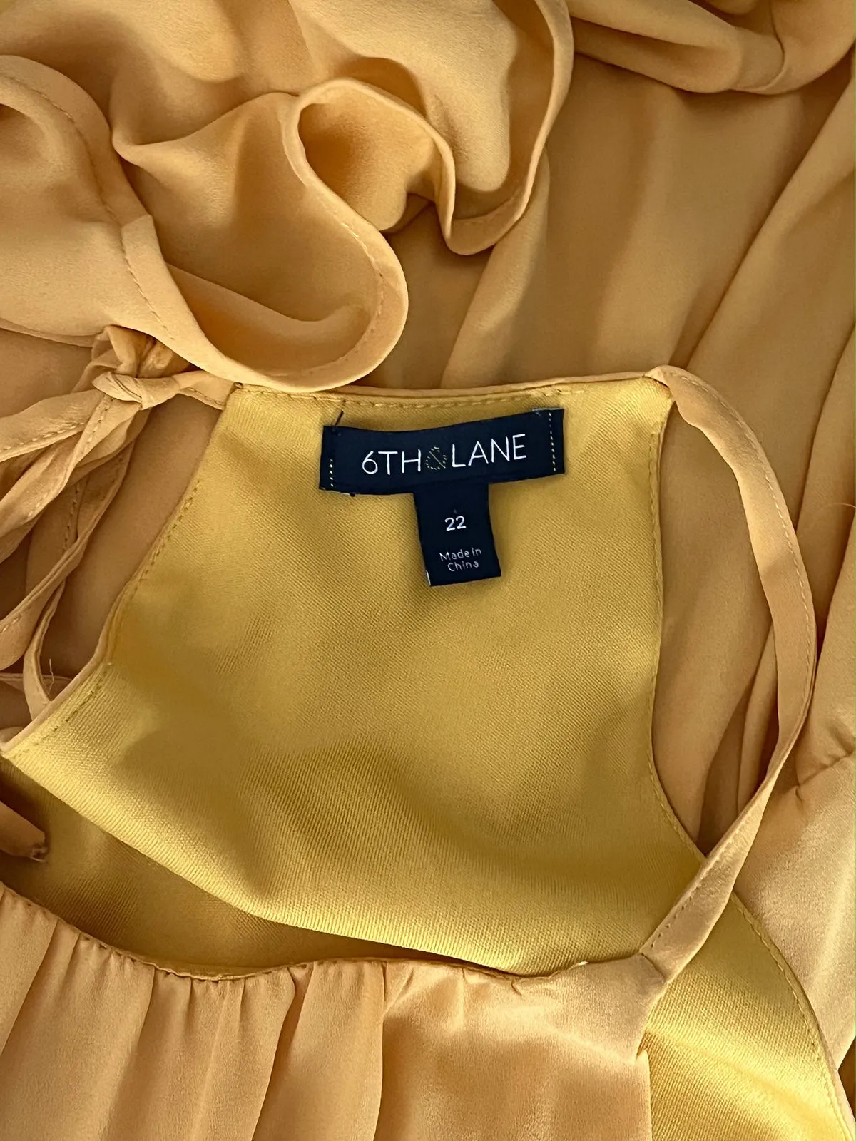 6th & LN Size 22 Mustard Yellow Dress