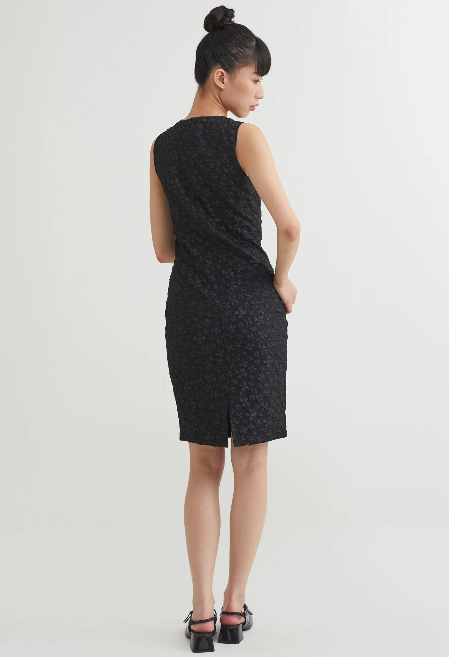 Floral Embossed Jacquard Midi Dress