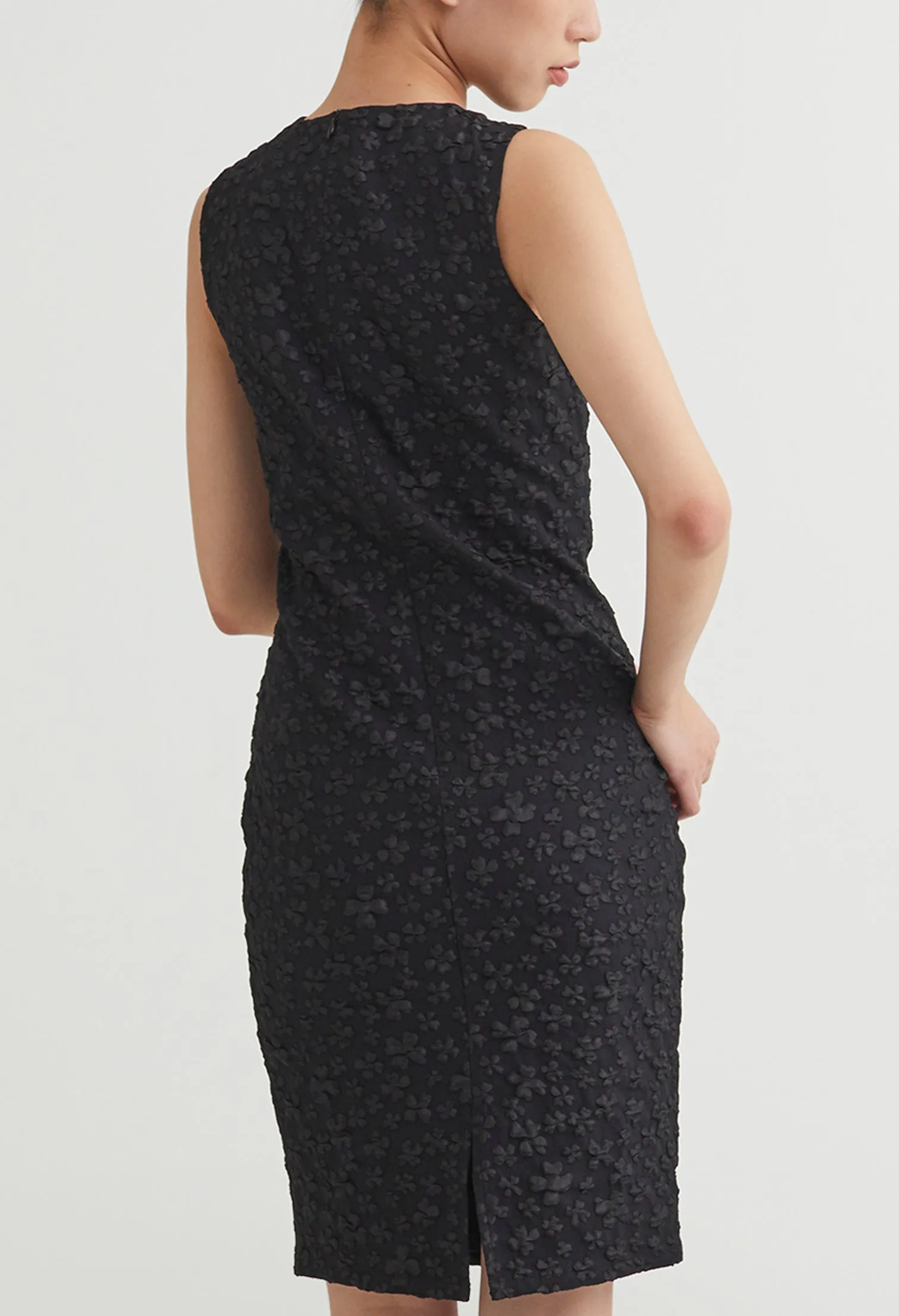 Floral Embossed Jacquard Midi Dress